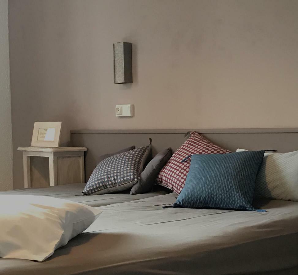 Auberge De La Poutre Bonlieu エクステリア 写真